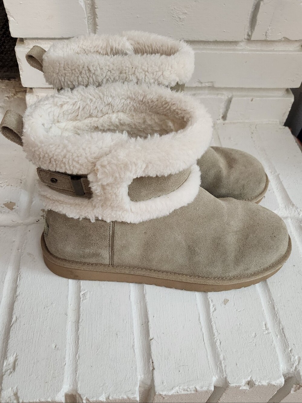 Koolaburra by UGG Barlee Mini Boots, Size 9